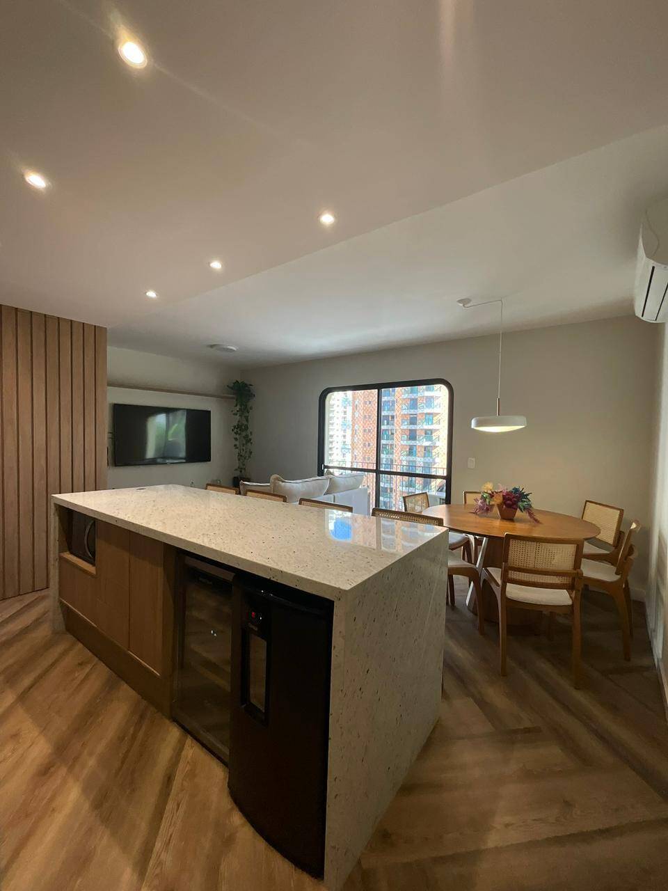 Apartamento à venda com 2 quartos, 117m² - Foto 3