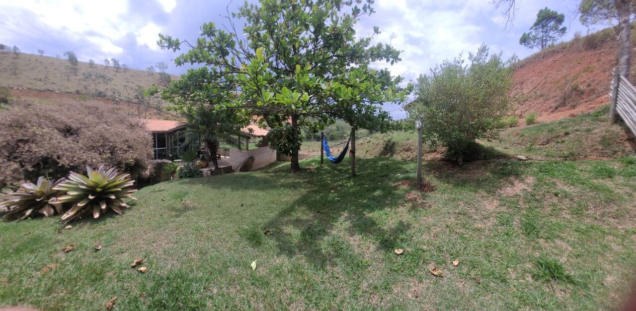 Fazenda à venda com 2 quartos, 219m² - Foto 4