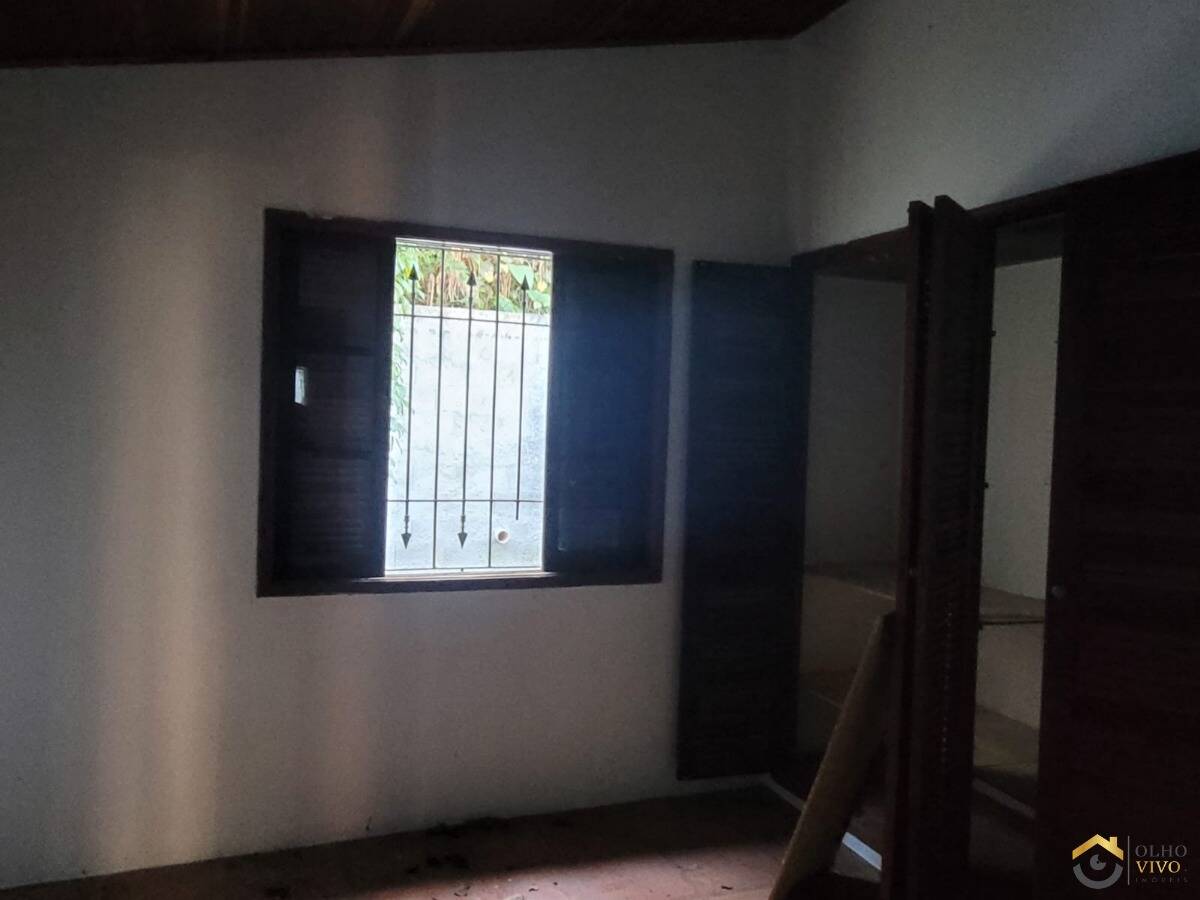 Casa à venda com 2 quartos, 192m² - Foto 10