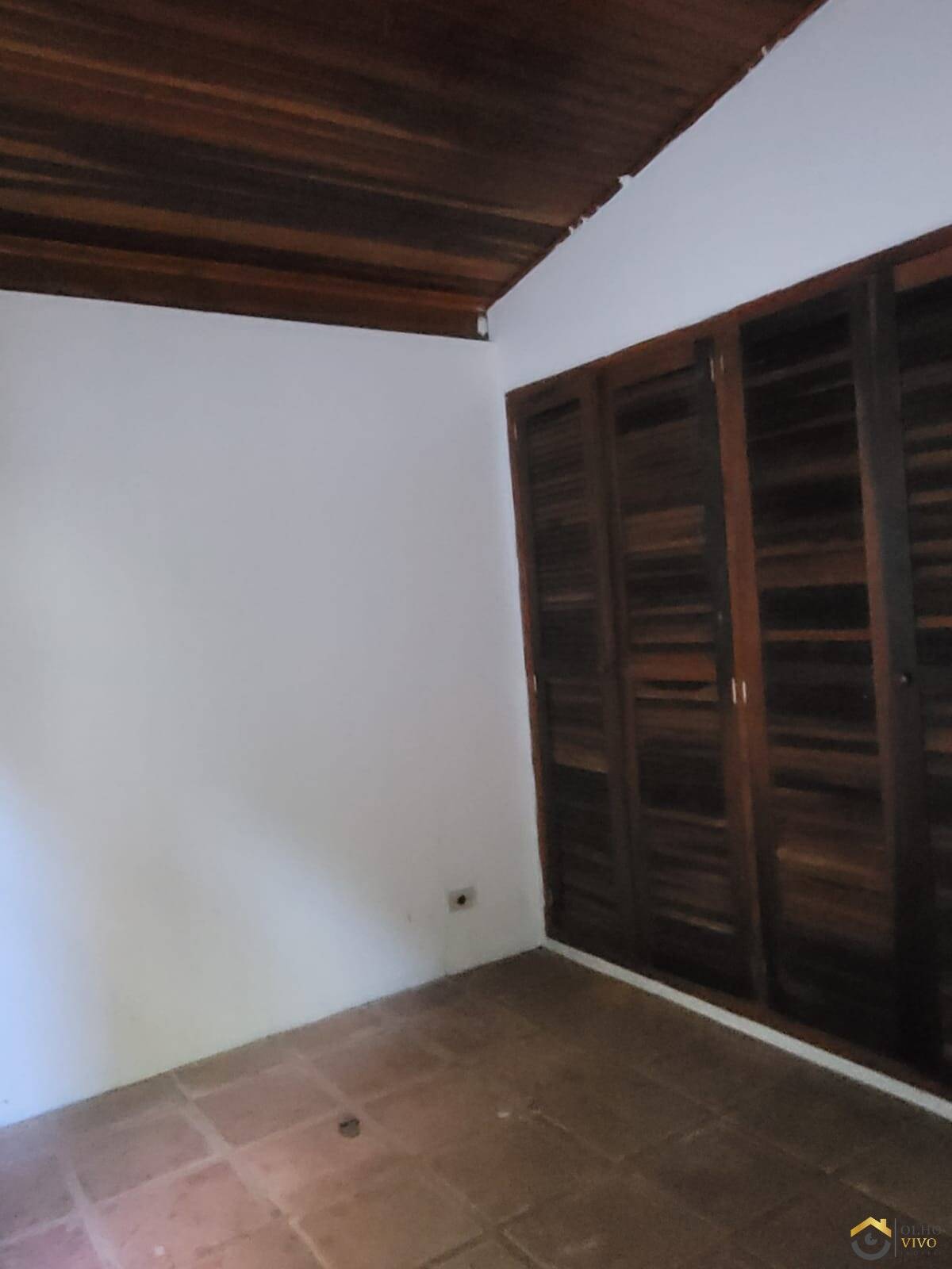 Casa à venda com 2 quartos, 192m² - Foto 9